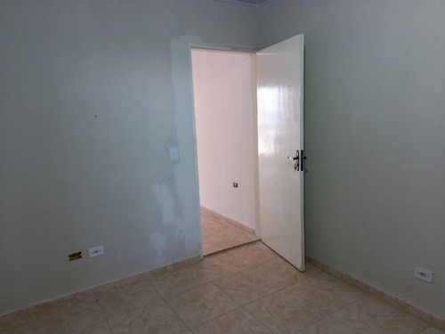 Imagem 11 de 25 de Casa Com 2 Dormitórios Para Alugar, 218 M² Por R$ 1.200,00/mês - Laranjeiras - Caieiras/sp - Ca0351