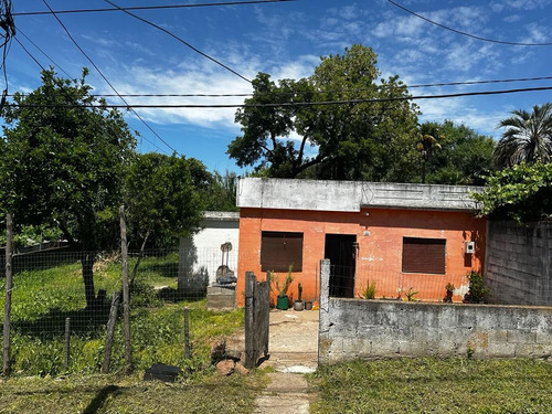 Casa En Minas, 2 Dormitorios 1 Baño U$s 50.000