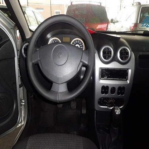 Imagem 7 de 11 de Renault Sandero Stepway 1.6 Prata 4p Flex 2011