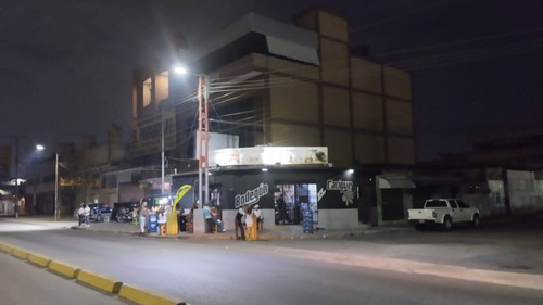 Se Vende Excelente Fondo De Comercio Maracay