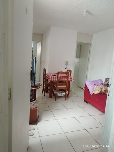 Apartamento, 44m Quadrados Em Anil, Jacarepaguá.