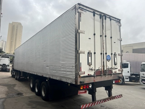 Carreta Bau Frigorifico Frigorifica 3 Eixos Com Pneus
