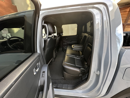 Nissan Frontier 3.8 V6 Pro-4X 4Wd At