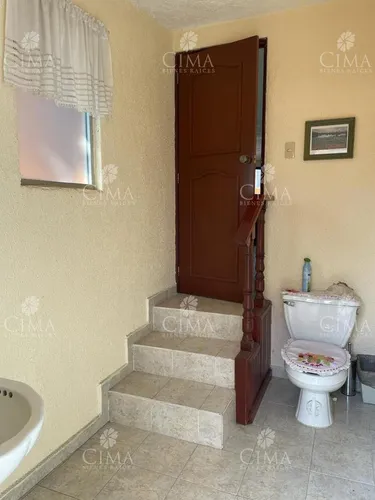 Venta Casa Jardín Con Bosque - V270