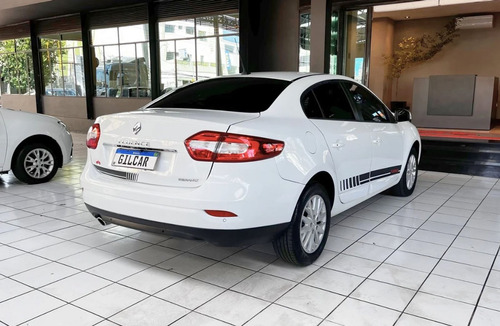 Renault Fluence Sed. Dyn. Plus 2.0 16V FLEX Aut.