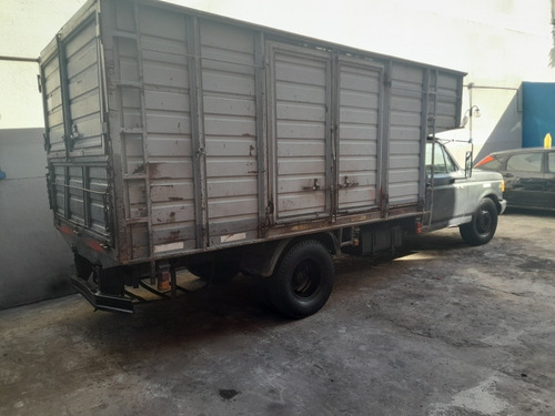 Imagen 2 de 3 de Ford F 4000