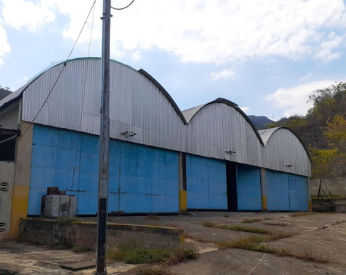 Imagen 4 de 14 de Galpon Con Terreno Venta Mariara Carabobo Inmobiliaragua