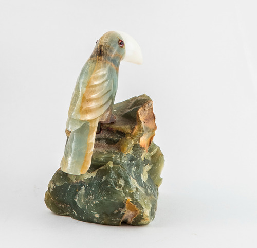 Ave Autoctona Brasil En Piedras Semipreciosas 10x12x8cm Verde Claro (Usado)