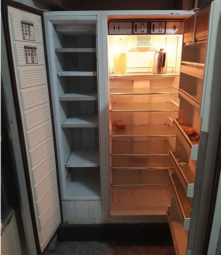 Heladera Con Freezer Doble Puerta Usada