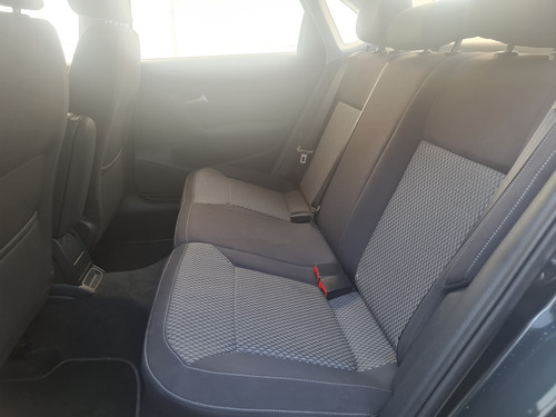 Imagen 11 de 12 de Volkswagen Vento 2020