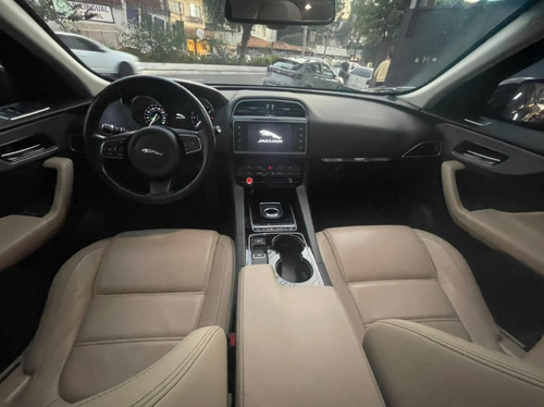 Imagem 2 de 10 de Jaguar Fpace 2.0tdi Prestigie Diesel 2017 Blindado