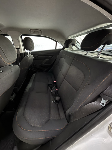 Chevrolet Onix 1.4 Lt 5p