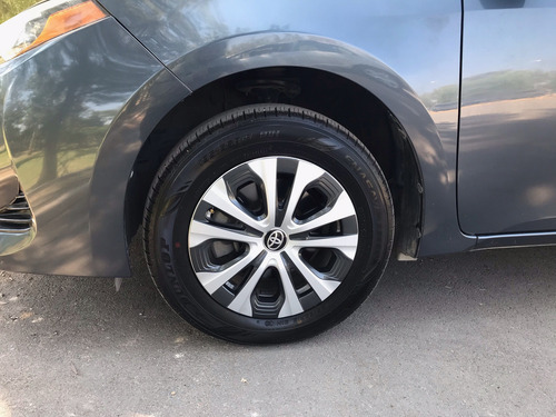 Toyota Corolla 1.8 Base Mt