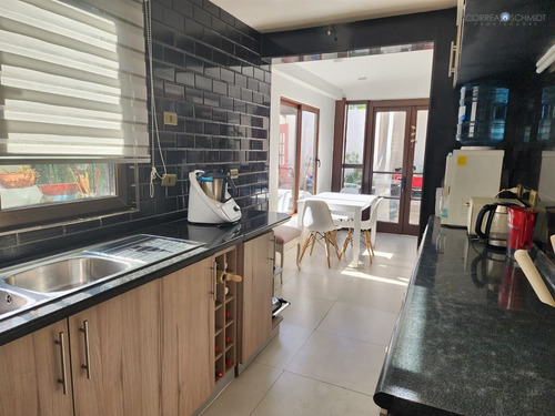 Casa En Venta 4 Dorm. Condominio Cerrado En Machalí