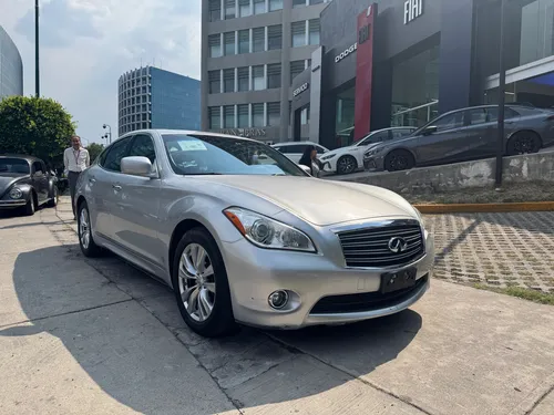 Infiniti M37 Premium