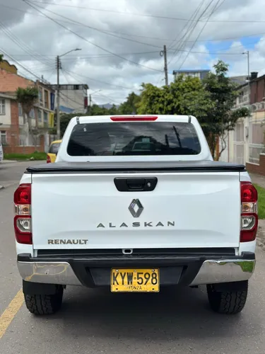 Renault Alaskan 2.5 Zen