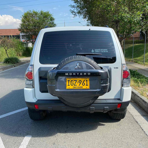 Mitsubishi Montero New