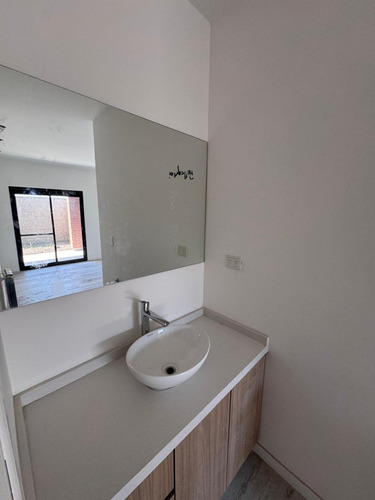 Venta Duplex Categoria Prados De Manantiales - 2 Dorm. - A Estrenar