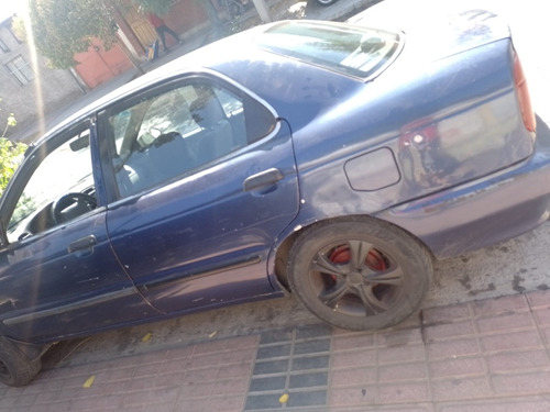 Auto Suzuki Baleno Año 1998