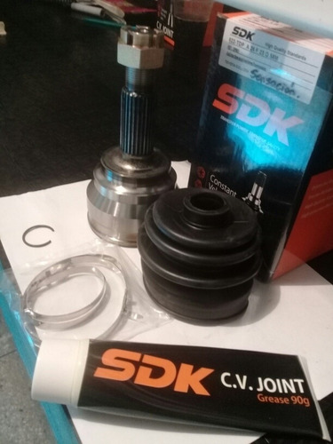 Punta De Tripoide Toyota Corolla New Sensation 26x23 Estrias