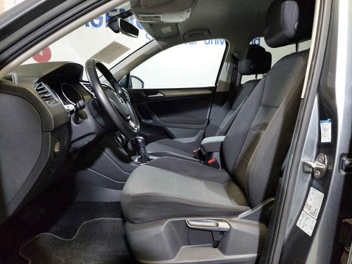 Imagen 10 de 15 de Volkswagen Tiguan 2019 5p Confortline L4/1.4/t Aut 7 Pas