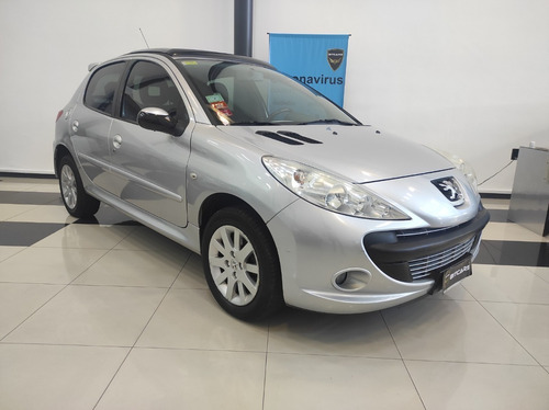Peugeot 207 1.6 Xt 2009
