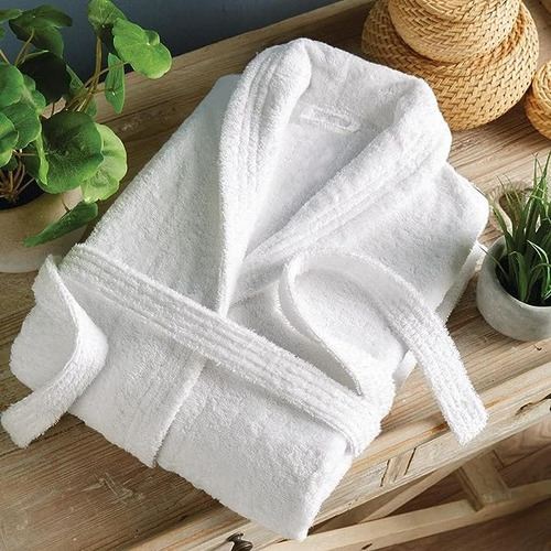 Imagen 2 de 5 de Bata Soft Baño Spa Blanca Edición Especial