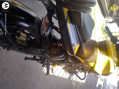 Bajaj Rouser Ns 200 Fi