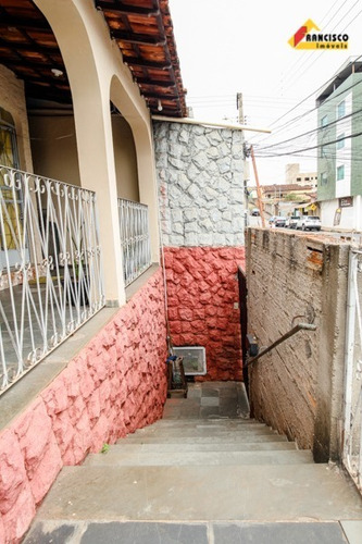Imagem 19 de 22 de Casa À Venda, 3 Quartos, 1 Vaga, Niterói - Divinópolis/mg - 44730