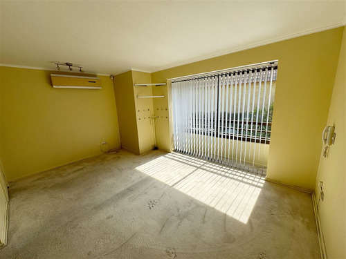 Casa En Arriendo De 5 Dorm. En Huechuraba