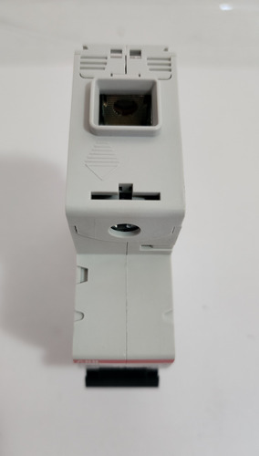 Interruptor Automatico 1p 20a Cur C 36ka Abb 2ccs891001r0204