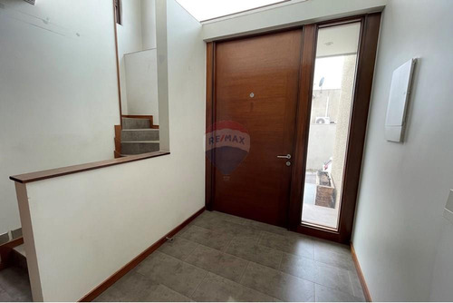 Linda Casa Mediterránea, Confort Y Tranquilidad