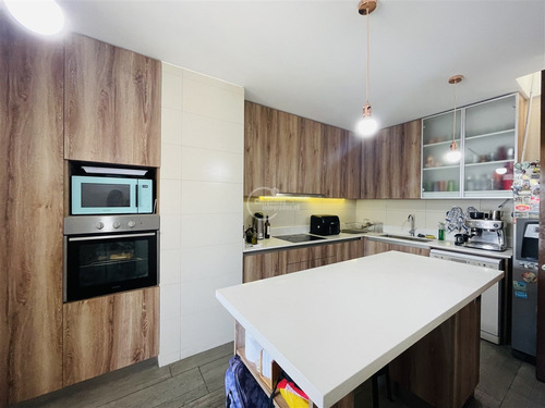 Penthouse Triplex, 140 Mts Y 78 Mts Terraza 3d/2b, 4 Box Dn