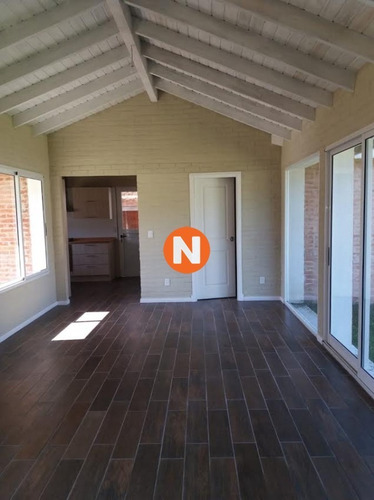 Excelente Casa A Estrenar, Pinares - Ref: 217829