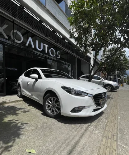 Mazda 3 2.0 Touring At