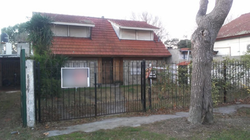 Casa Con Lote En Santa Teresita 