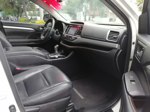 Imagen 13 de 15 de Toyota Highlander Xle Piel 2016.