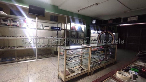 Imagen 9 de 12 de Mayra Ysabel Cedeño Vende Edifici0 Comercial En El Centro, Maracay Cod 22-13057