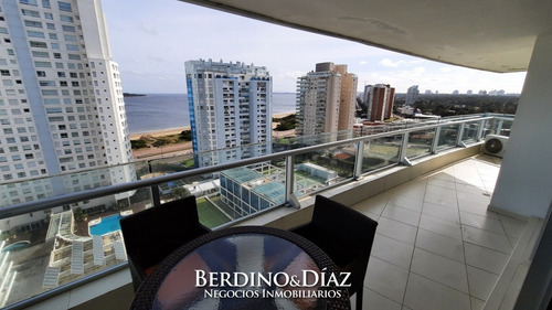 Apartamento En Torre Moderna Con Servicios En La Parada 4 De La Mansa- Ref: 910
