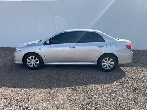 Imagen 10 de 14 de Toyota 2014 Corolla 1.8 Xli L/11
