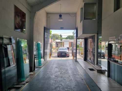 Imagen 8 de 17 de Proximo Bv Batlle Y Ordoñez E Instrucciones, Deposito 1100 M2 Oficinas ,nuevo, Entrada Contenedores !!