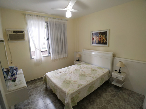 Imagem 5 de 18 de Apartamento Á Venda R$500 Mil - 4 Dormitórios - 1 Suite - 3 Banheiros - Vaga De Garagem - Praia Das Pitangueiras - Guarujá/sp - Ap04988 - 34952533