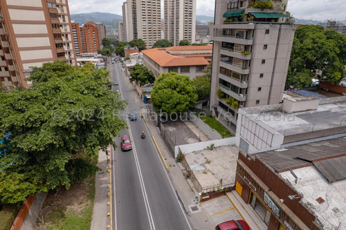 Galpon Edificion En Venta Los Dos Caminos Dm 24-28272