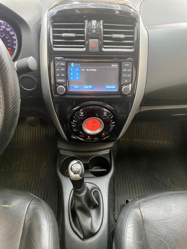 Nissan Versa 16 Unique