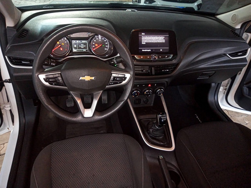 Chevrolet Onix SEDAN Plus LT 1.0 12V Flex 4p Mec.