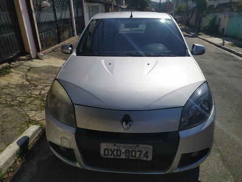 Renault Sandero 2014 1.0 16v Expression Hi-flex 5p