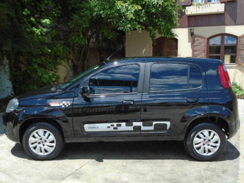Imagem 14 de 15 de Fiat Uno 1.0 Vivace Celebration 8v 4p Flex Manual 2016