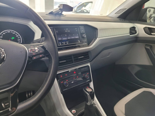 Imagem 8 de 13 de Volkswagen T-cross 1.4 250 Tsi Total Flex Highline