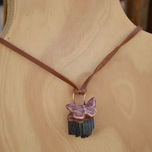Imagen 9 de 10 de Collar Mariposa, Piedra Turmalina Negra, Cuero, Cod1
