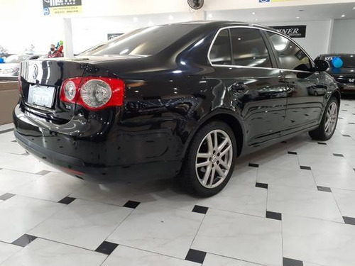 Volkswagen Jetta 2.5 I 20v 170cv Gasolina 4p Tiptronic